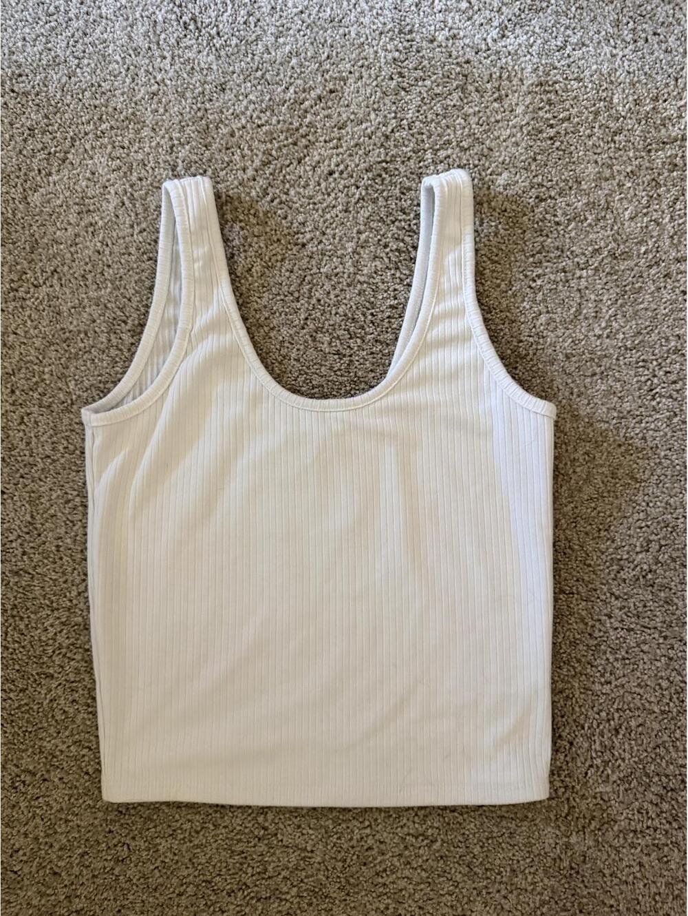 Earthbound Trading Co White Ribbed Scoop Neck Tank Top Size L